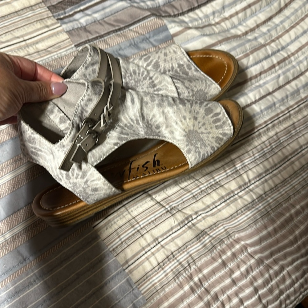 Women's used shoes